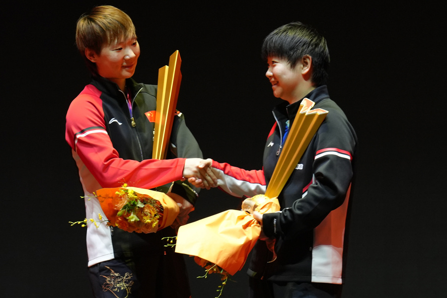 赛场上, 她们的整体 赛场上, 她们的整体